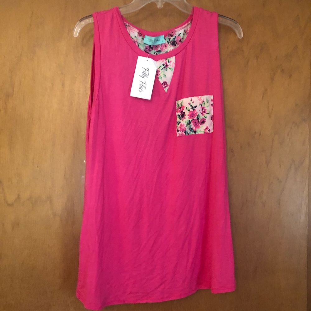 NWT pink floral pocket tee, L